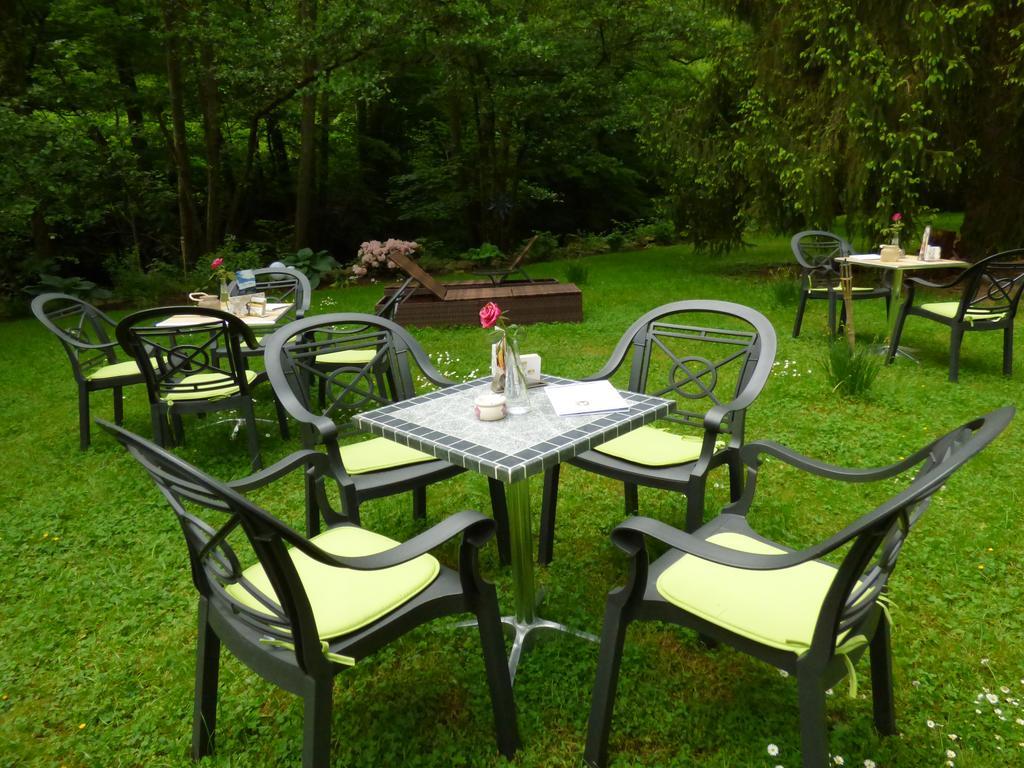 Wald Villa Üssbach Alf Esterno foto